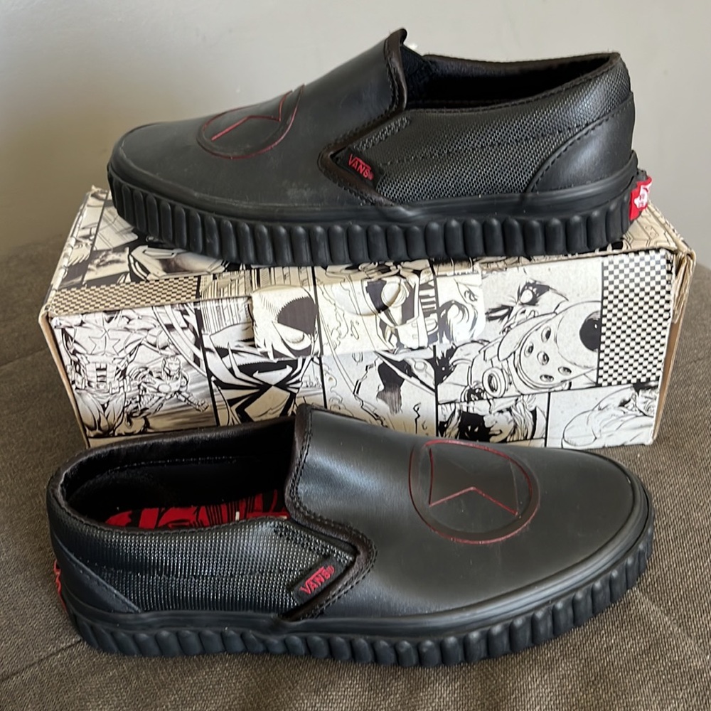 Marvel x vans LIMITED EDITION Never worn still with box 5.0 mens 6.5  Womens